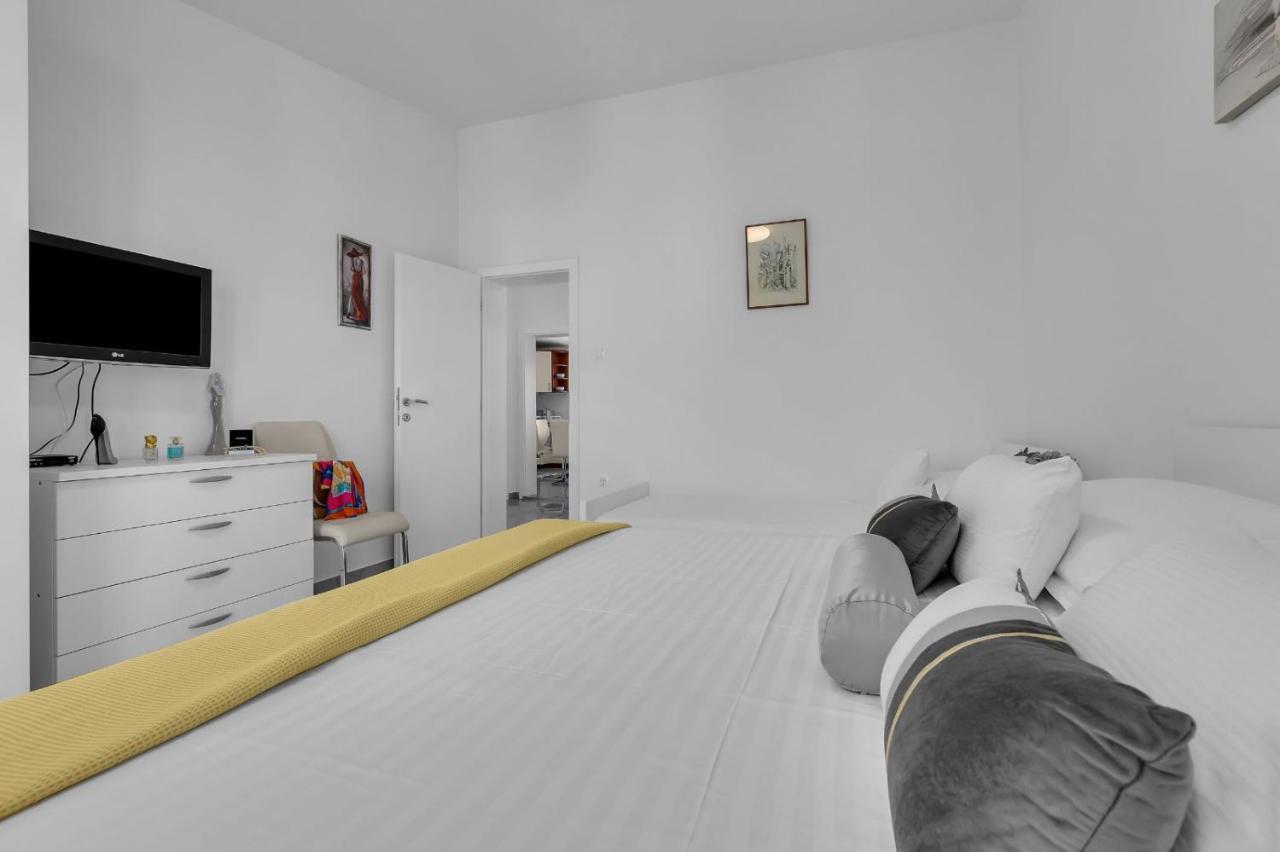 Ana Apartment Makarska Eksteriør bilde